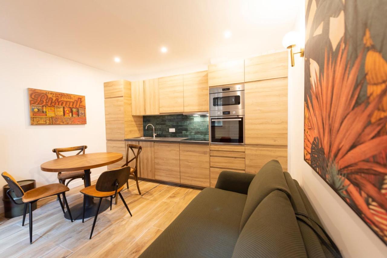 Apartment Au Pied De La Tour