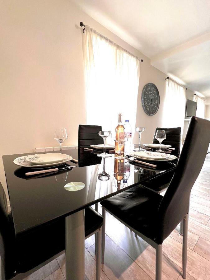 Champs Elysees 2 Apartamento *