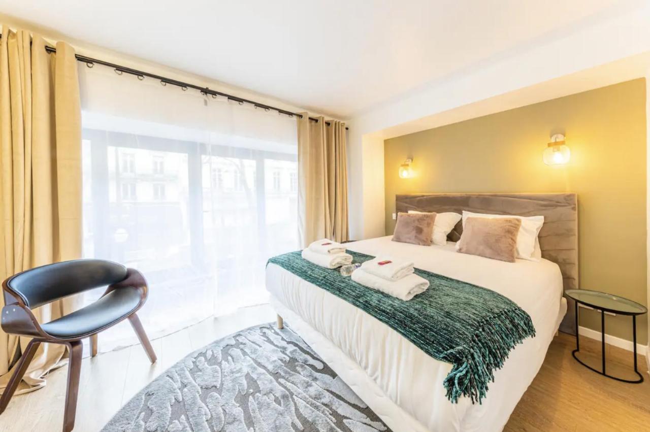 Superb In The Heart Of The 2nd District Of 8p3b Apartment
