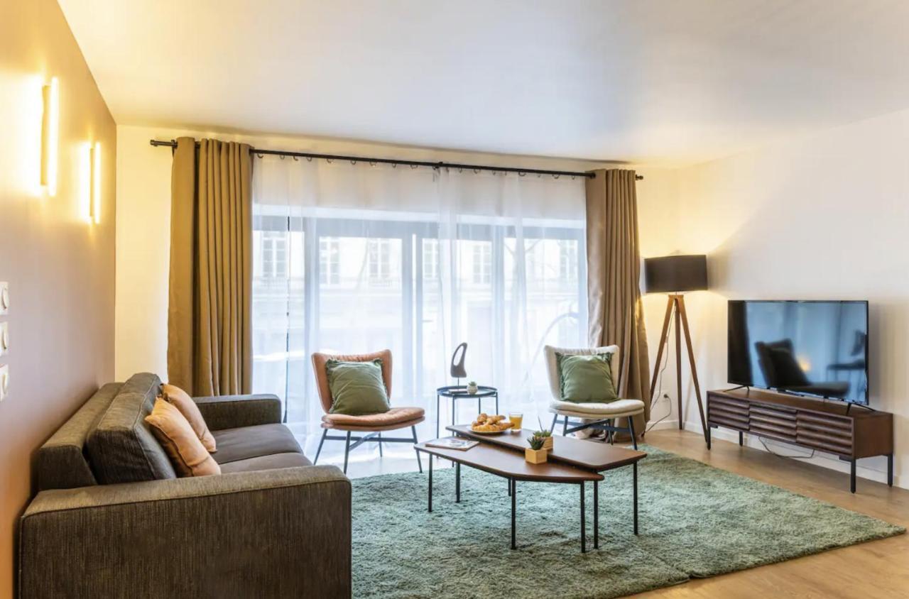 Apartment Superb In The Heart Of The 2nd District Of 8p3b Paris