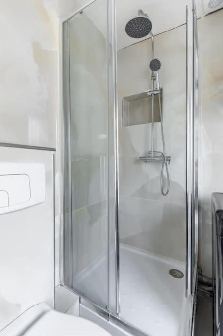Hsh Gauthey-batignolles Magnifique 1br-4p Appartement Paris