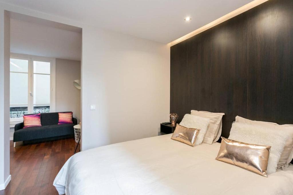 Modernized Studio - Meters From The Invalides Gardens Apartment *