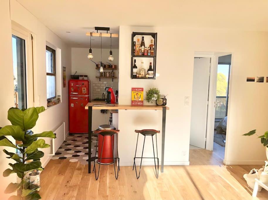 Apartment Chez Lea - Cozy Apt Near Montmartre, 15min From Center Paris