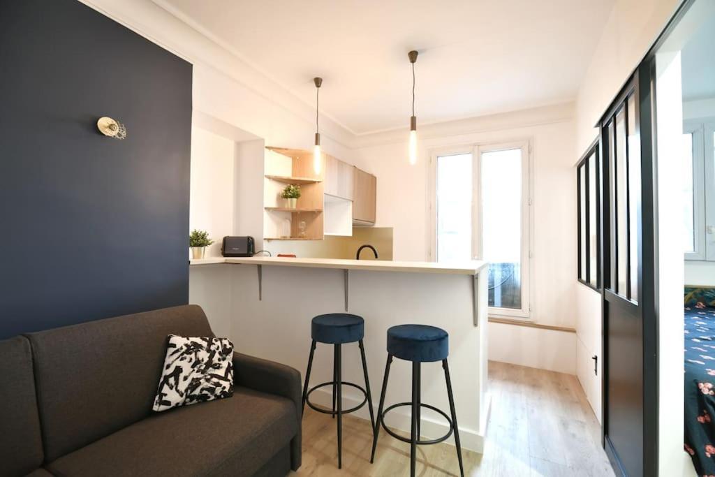 Cozy Flat Nearby Arc De Triomphe, Champs Elysees & Palais Des Congres Apartment Paris
