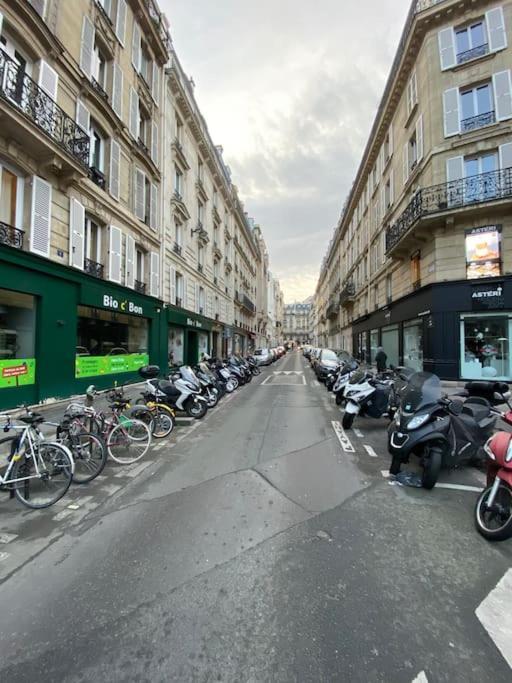 Apartment Cozy Flat Nearby Arc De Triomphe, Champs Elysees & Palais Des Congres *