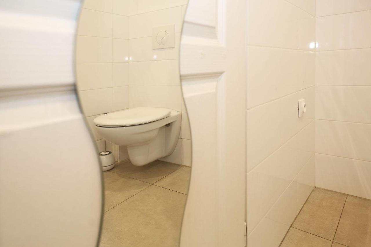 Rdc - Moderne Et Elegant A 5 Apartment