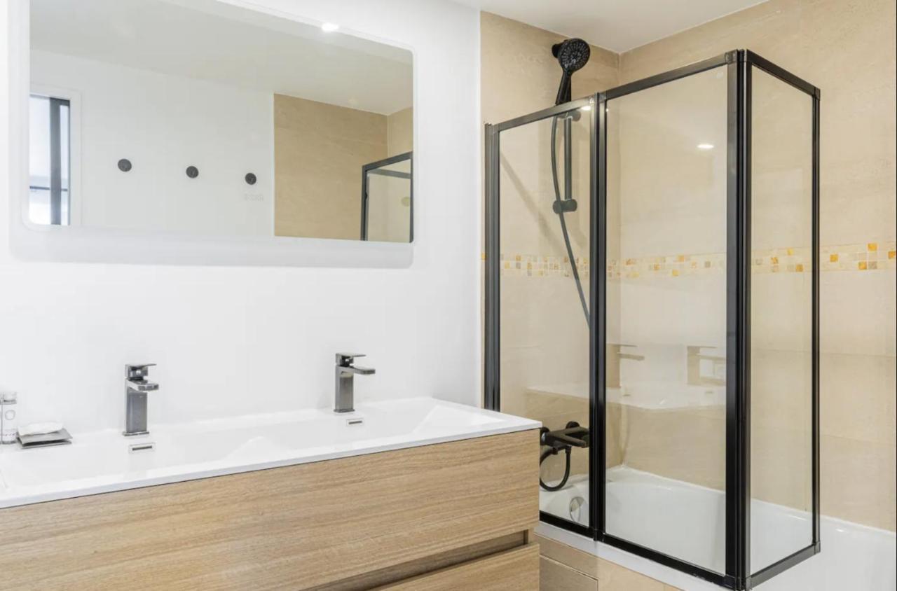 Superb In The Heart Of The 2nd District Of 8p3b Apartment