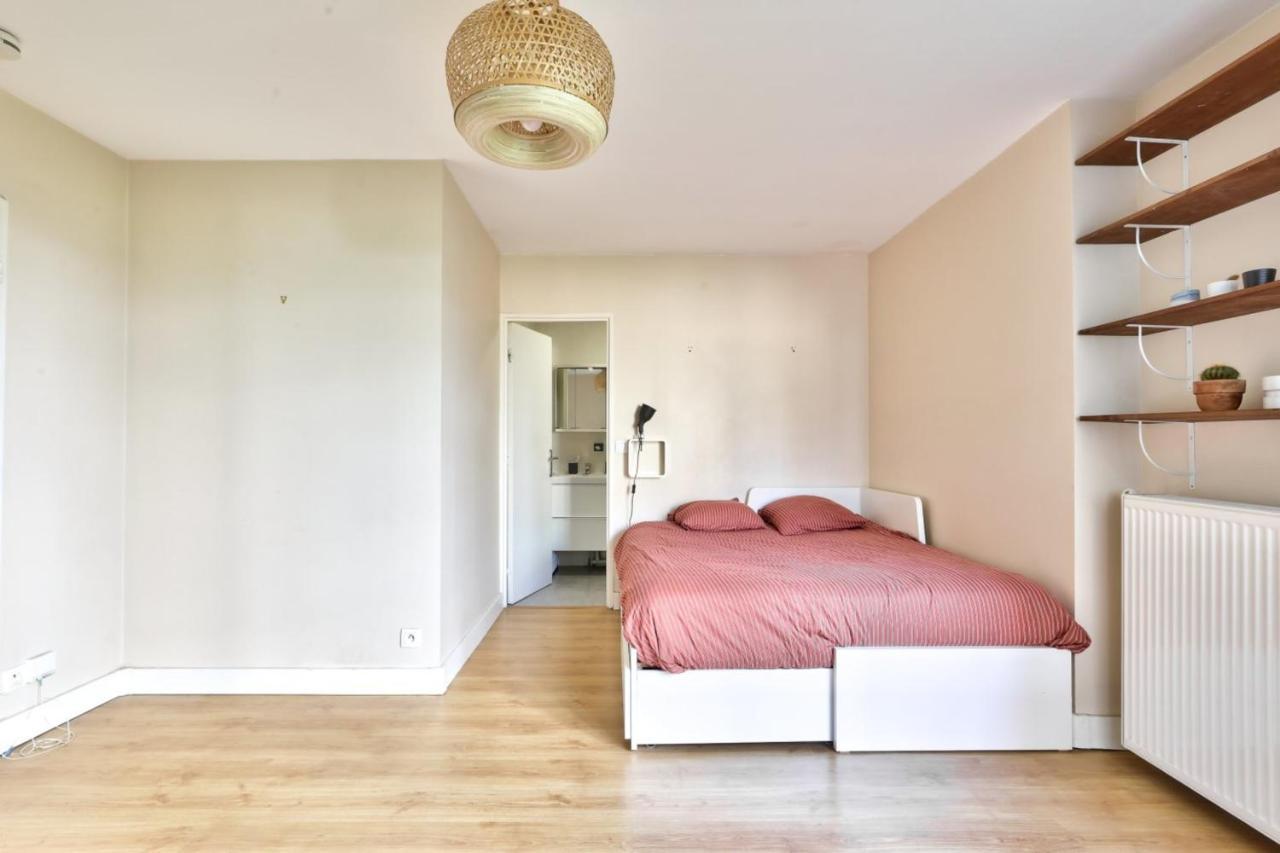 Appartement For 2 People In La Villette