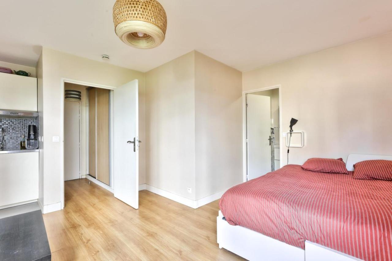 Appartement For 2 People In La Villette Paris