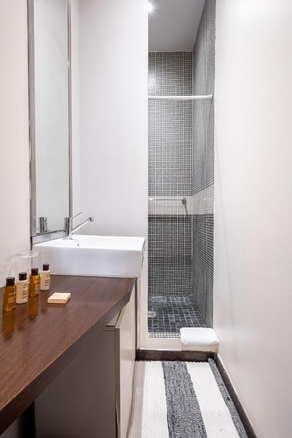 Veeve - Heart Of Saint Germain Apartment