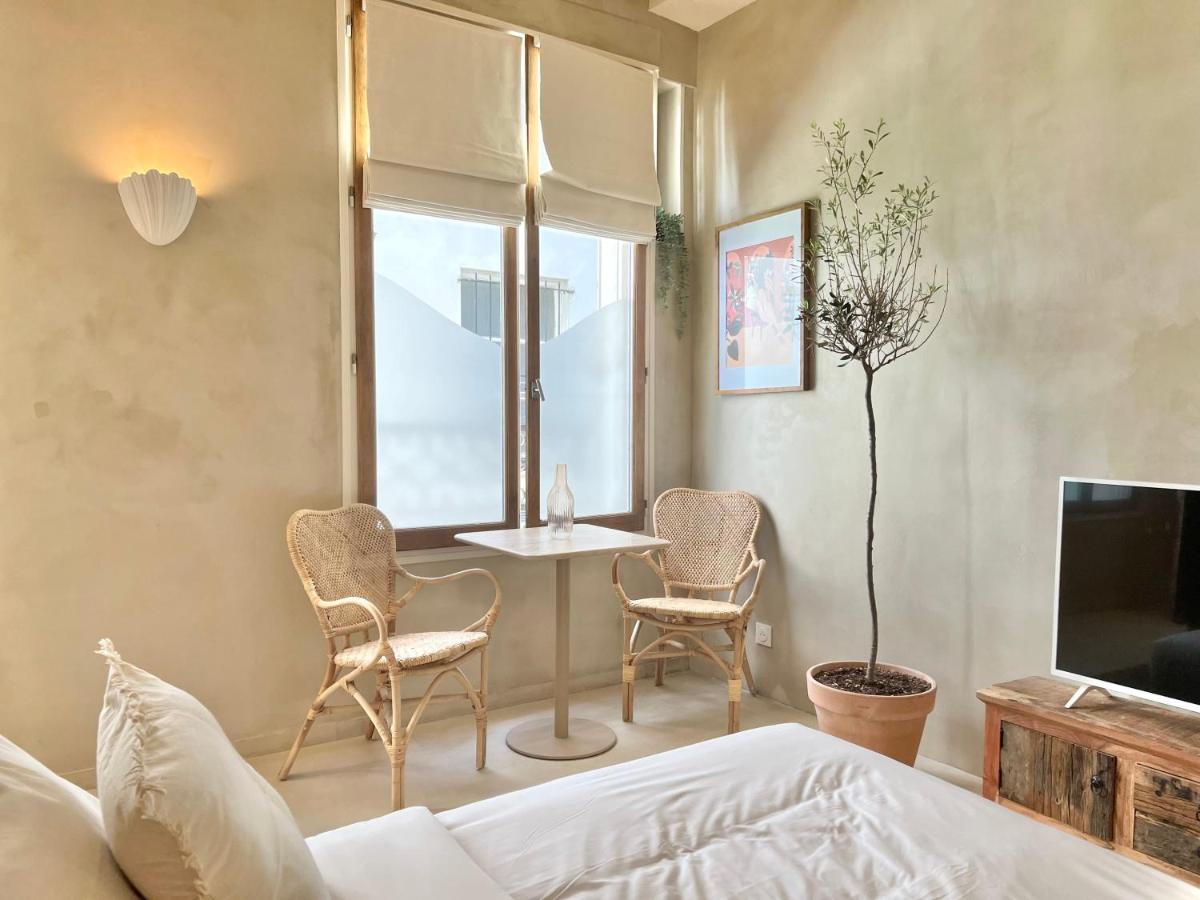 Studio De Charme Pour Un Sejour En Amoureux - 2p Paris