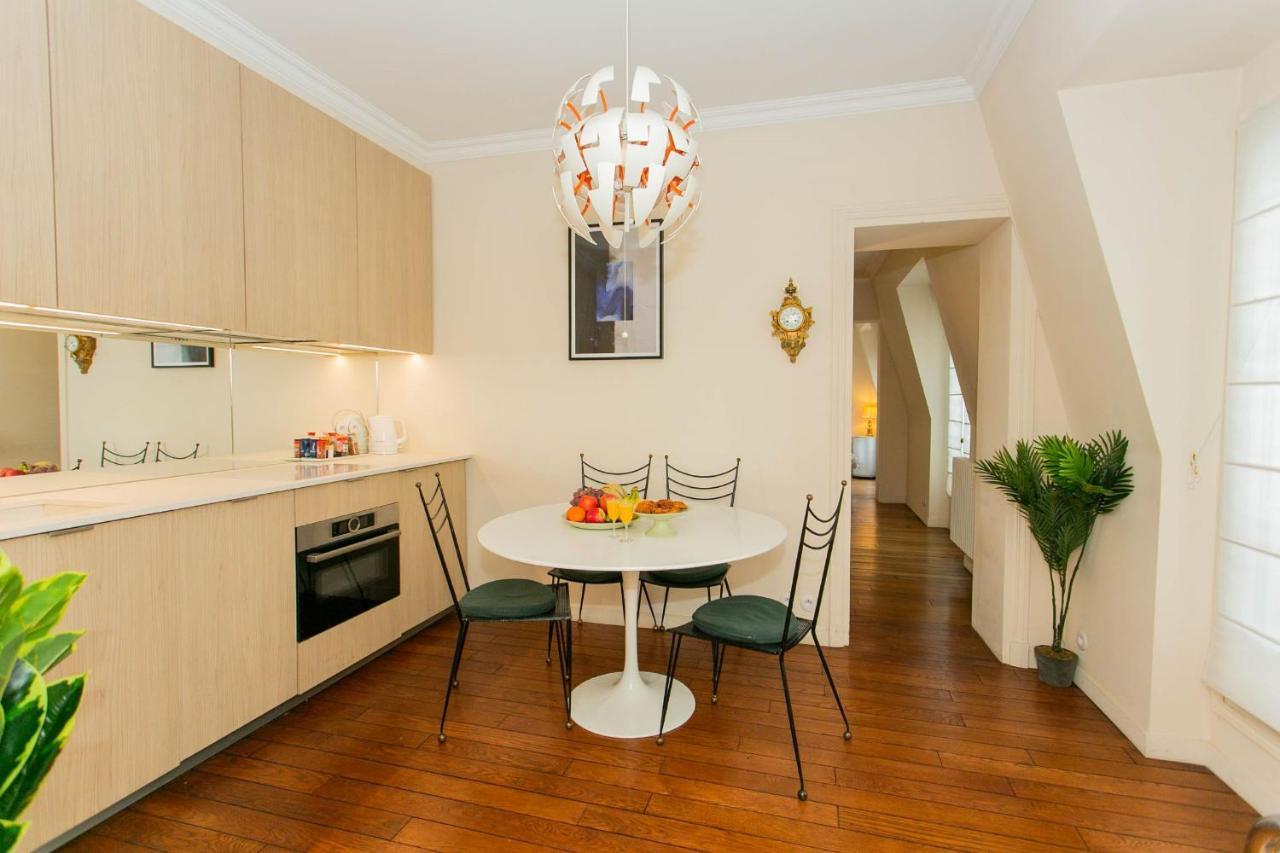 Pont Neuf - St Germain Appartement *