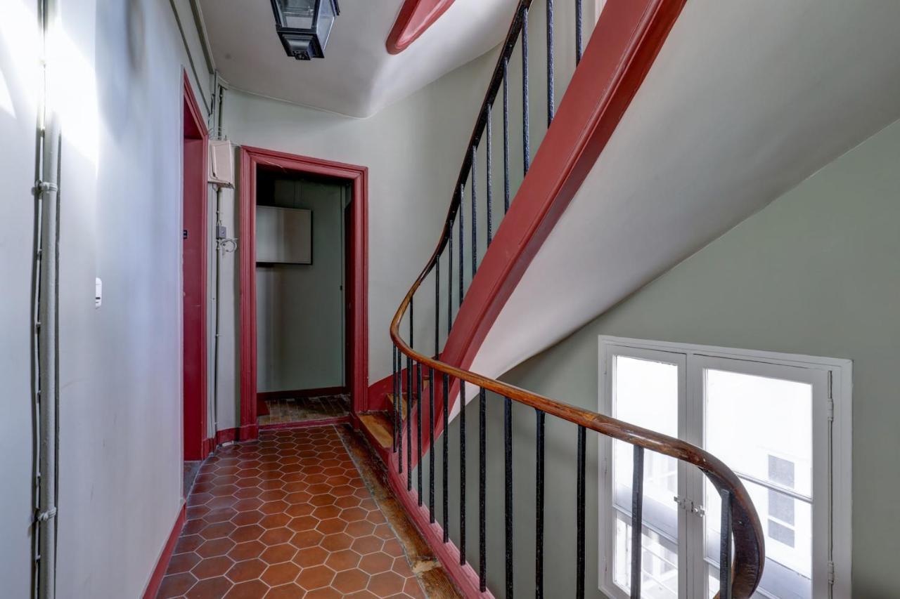 Le Marais - Republique Studio Paris