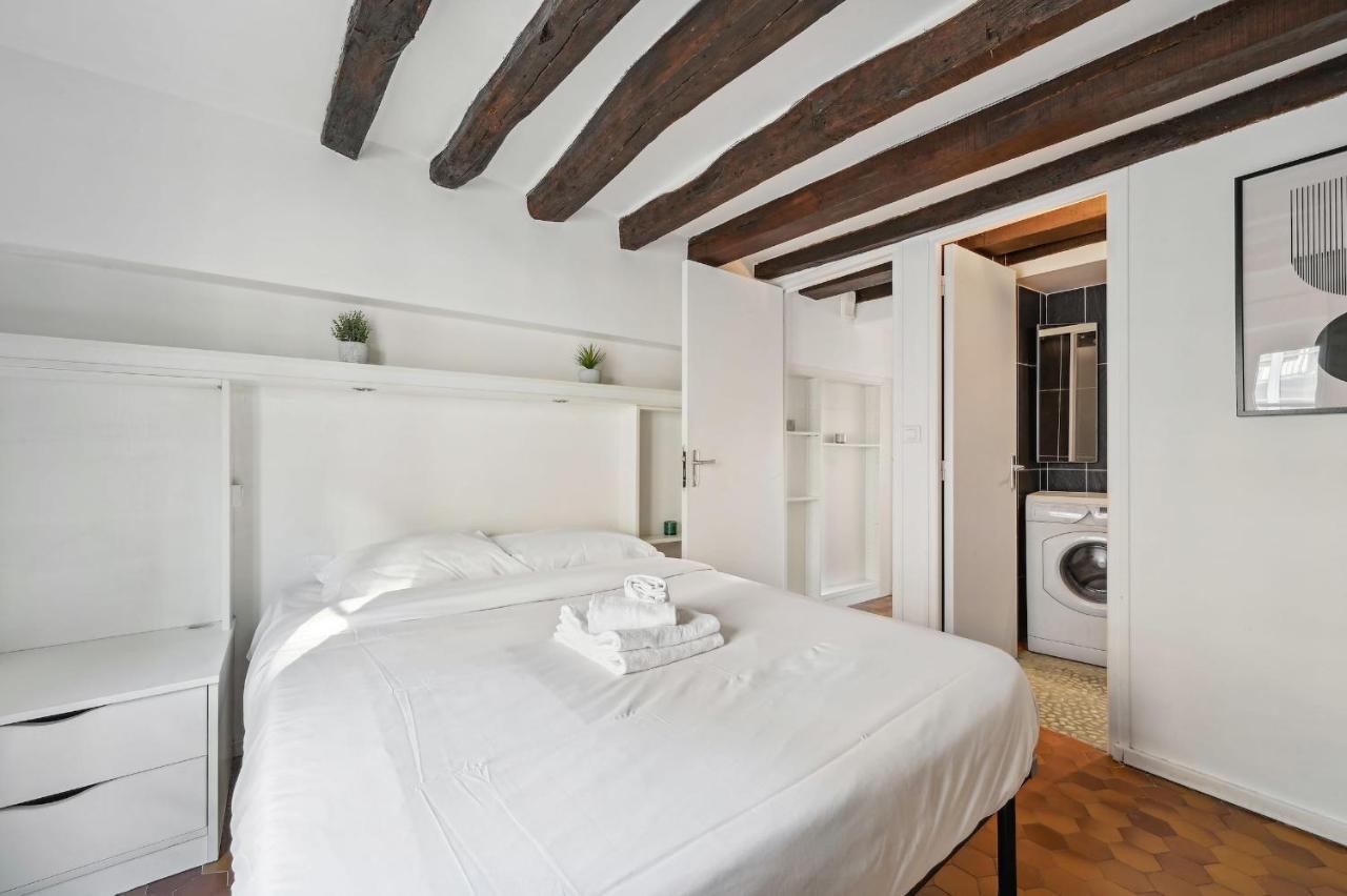Apartment Latin Quarter - *