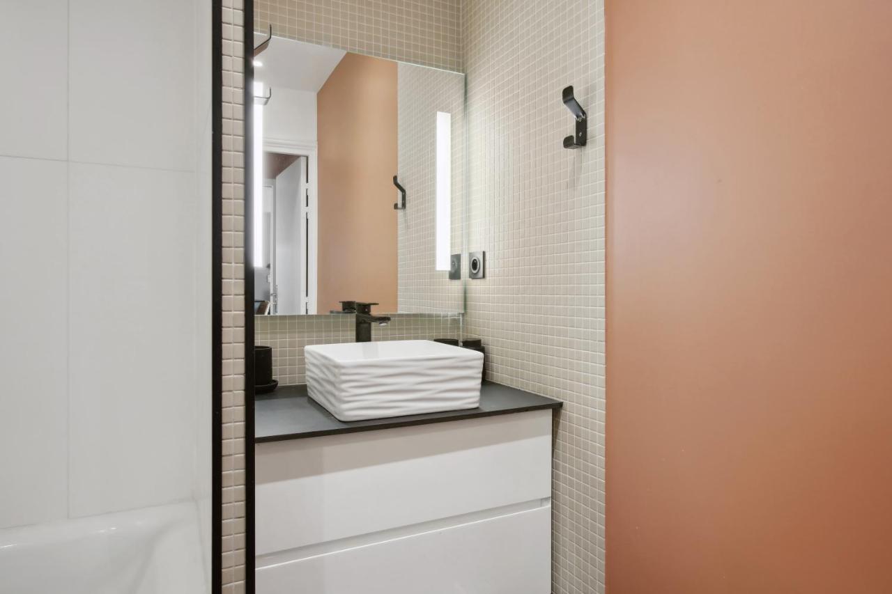 Apartment Dans Particulier Le Marais By Weekome *