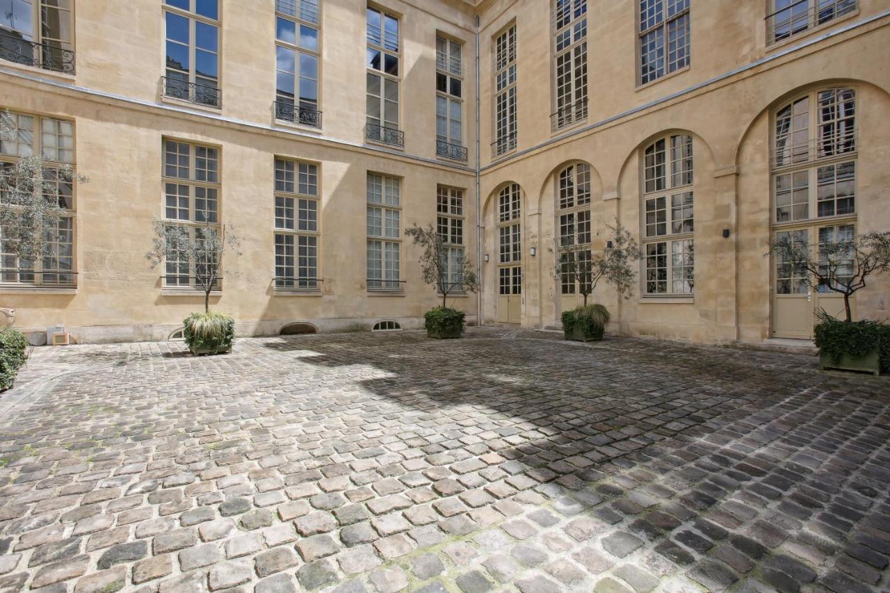 Dans Particulier Le Marais By Weekome Apartment *