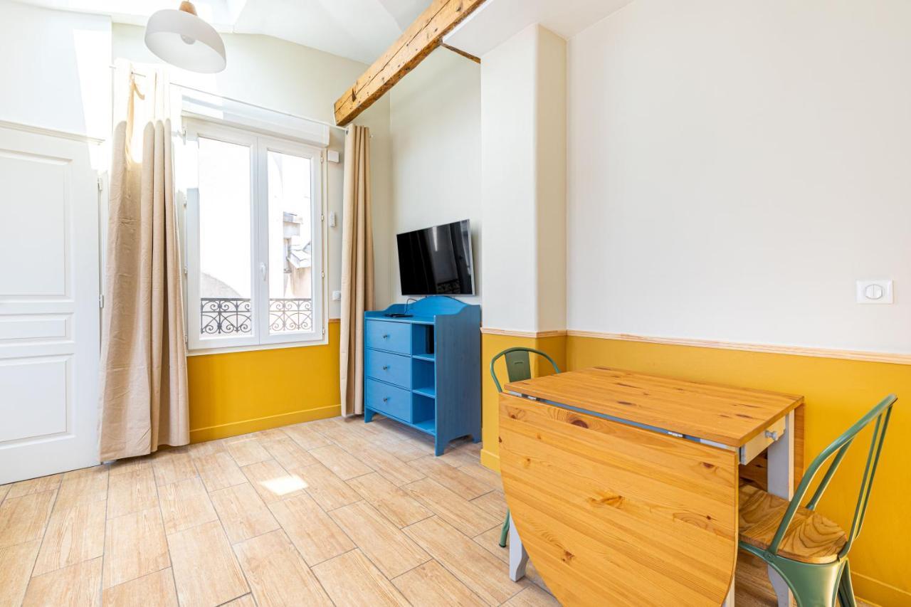 Lovely Saint-lazare Opera Apartment Paris