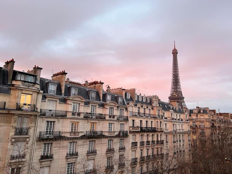 Studio Vue Tour Eiffel