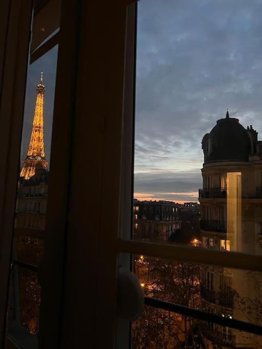 Appartement Studio Vue Tour Eiffel *