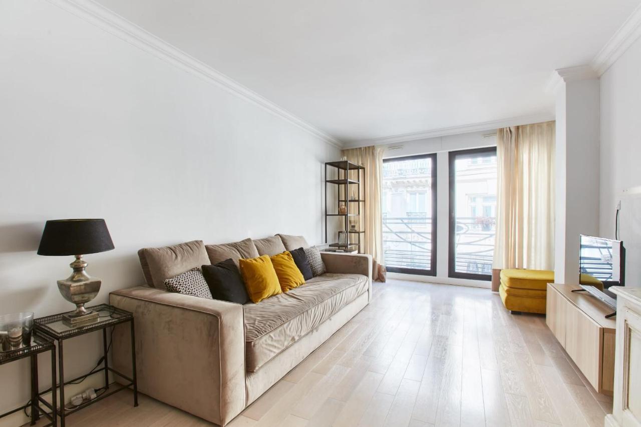 Madelaine - Opera Apartment