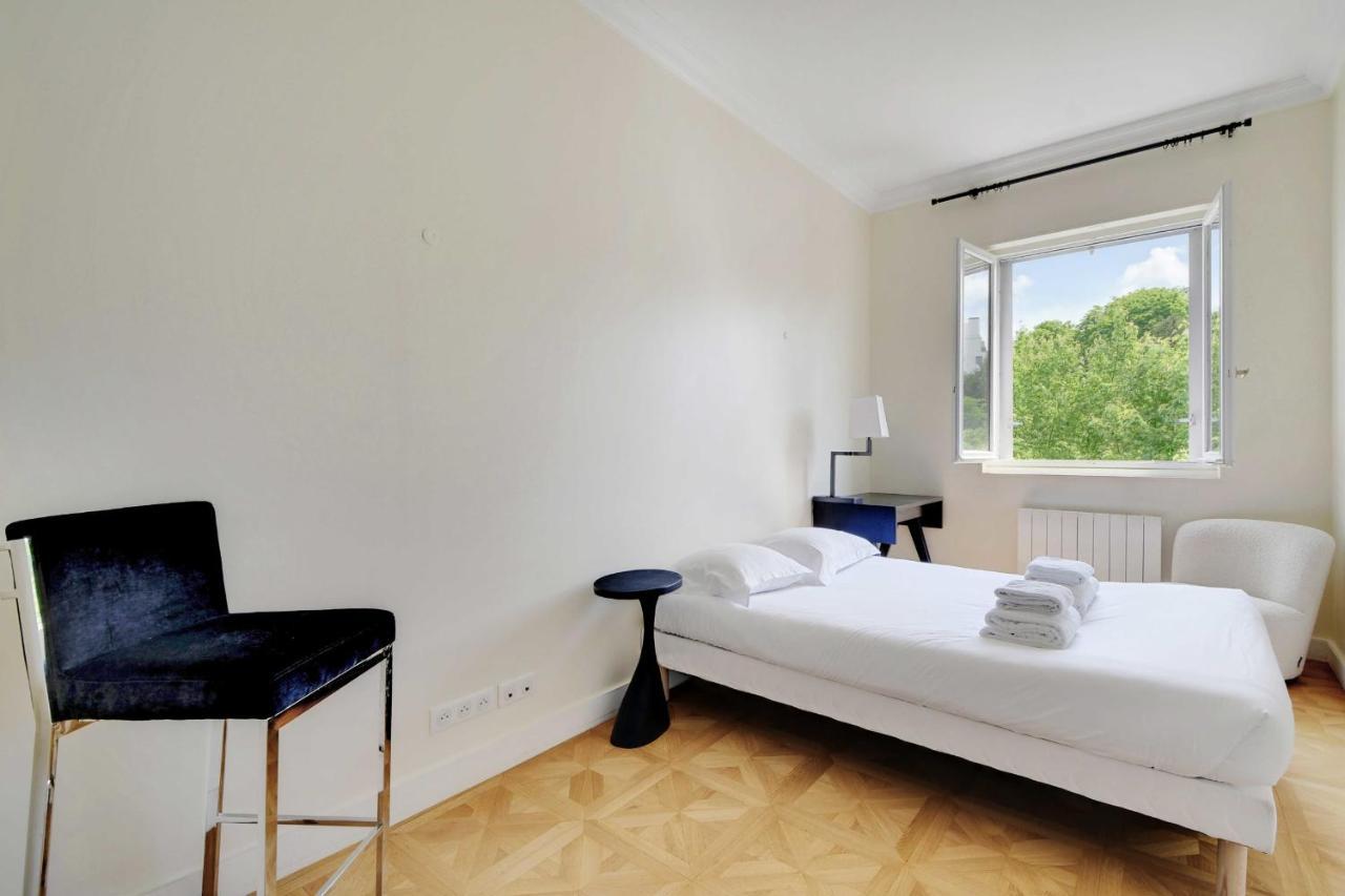 Luxury With Eiffel Tower View * Paris