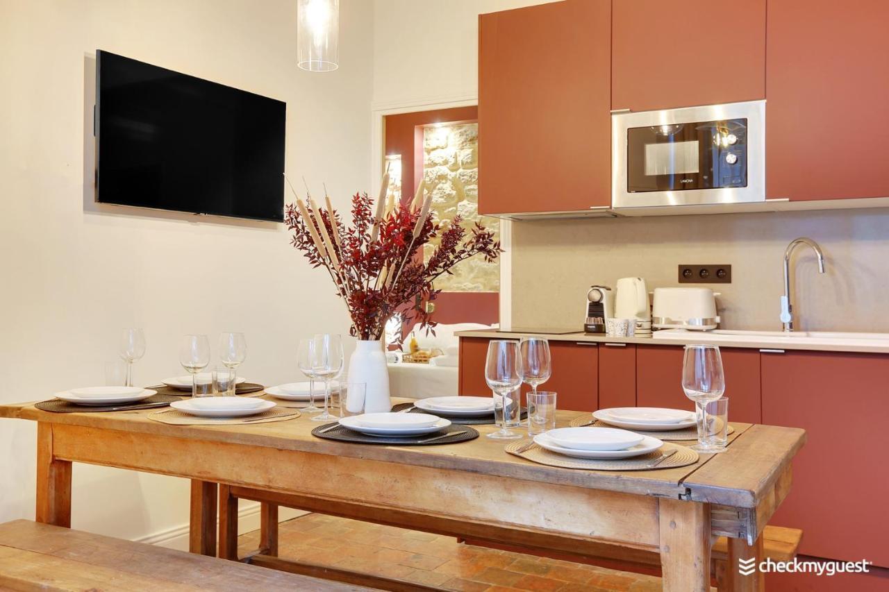 Apartment One-of-a-kind Spacious In Le Marais Paris