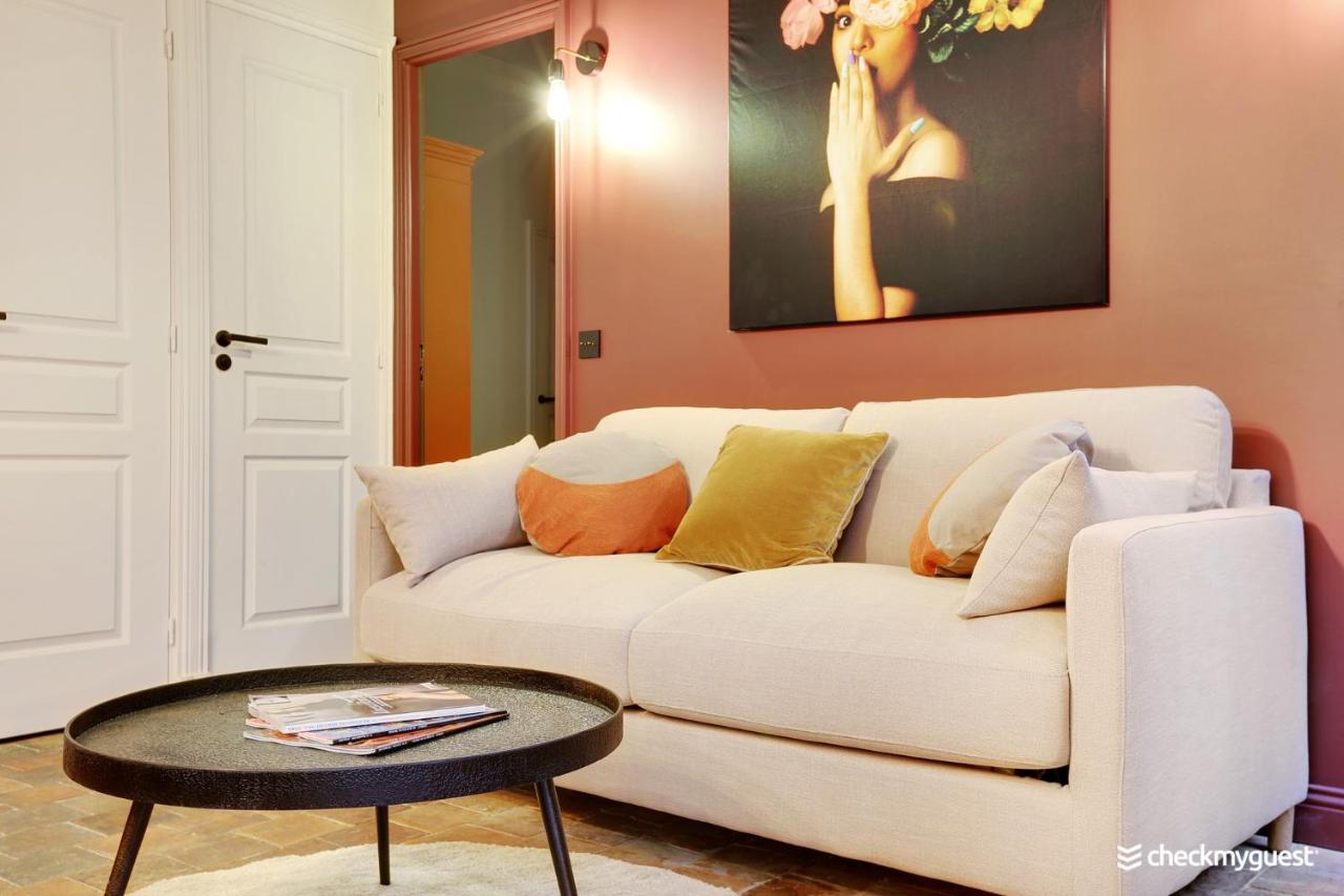 One-of-a-kind Spacious In Le Marais