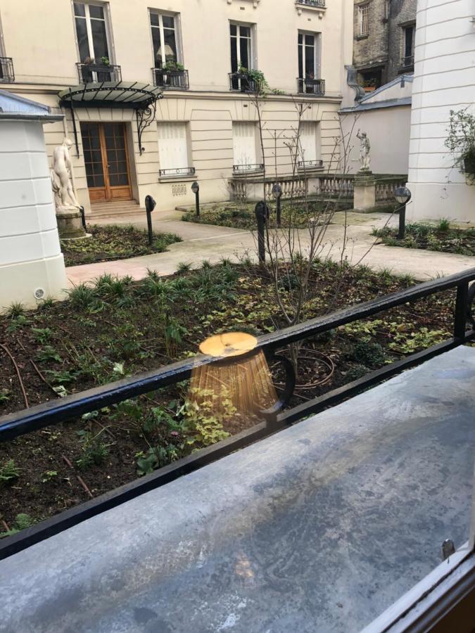 Appartement Près Du Pont Mirabeau Et Tour Eiffel *
