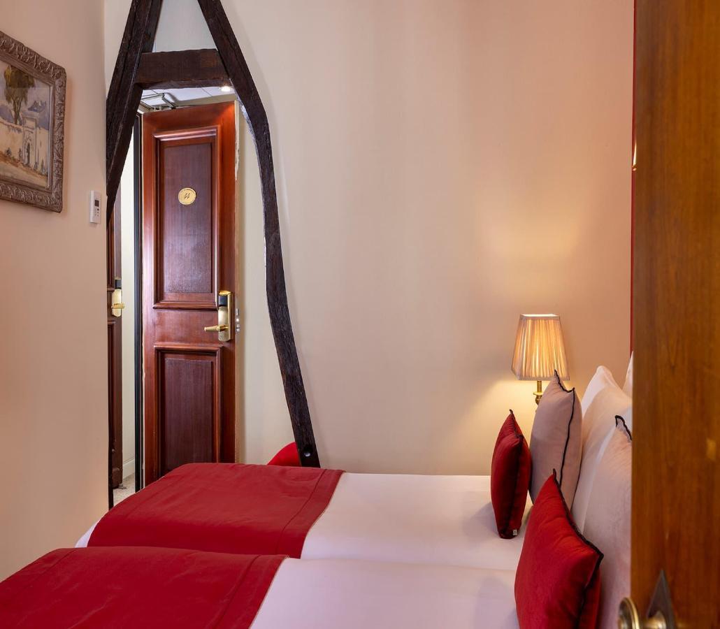 Hotel Des Marronniers Paris