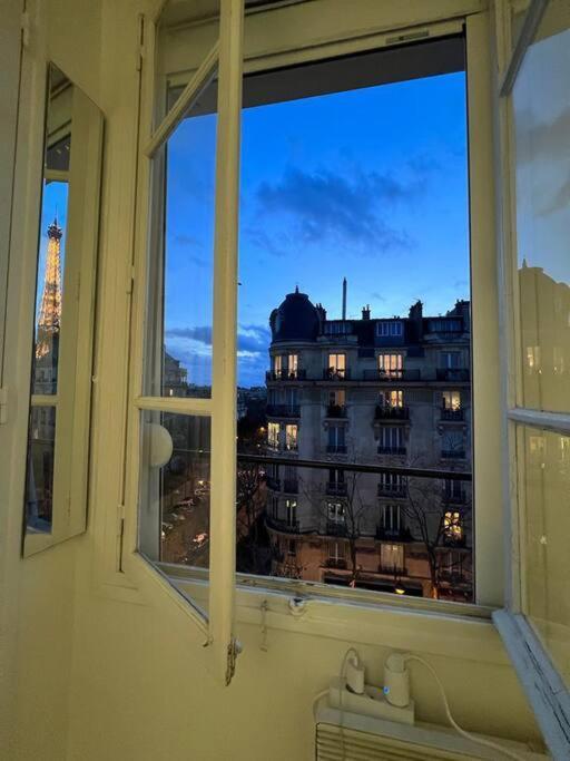 Studio Vue Tour Eiffel *
