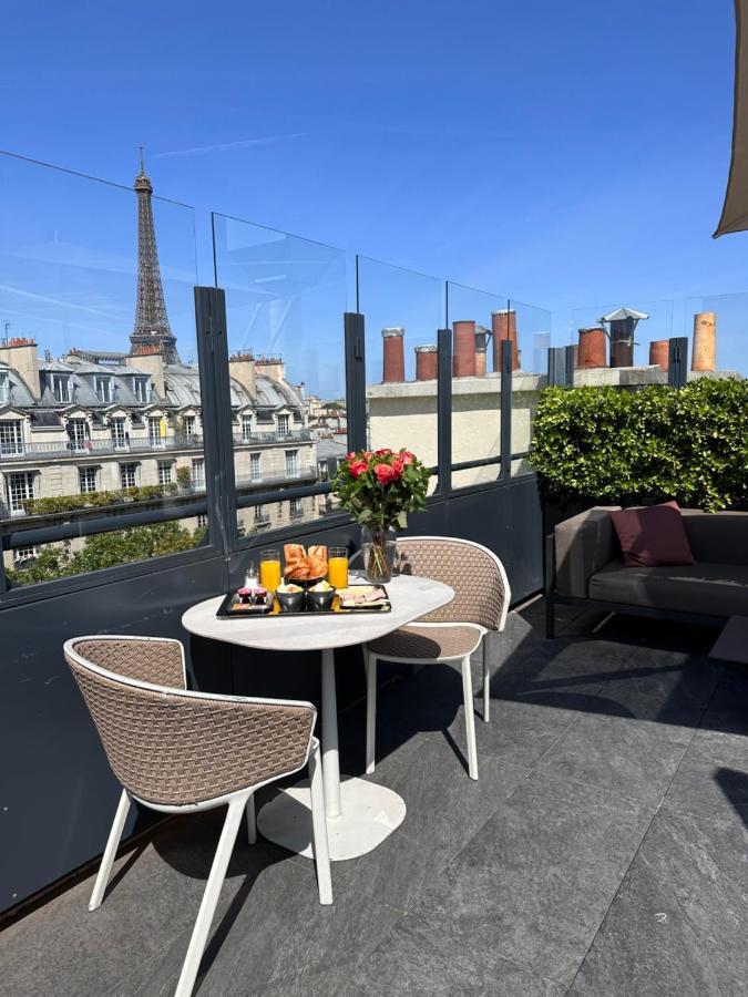 Rayz Eiffel Aparthotel