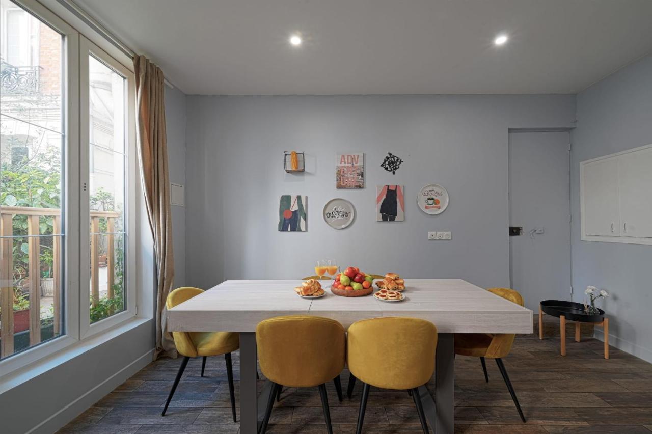 Huge 2 Floor With Unique Games & Theatre Apartment