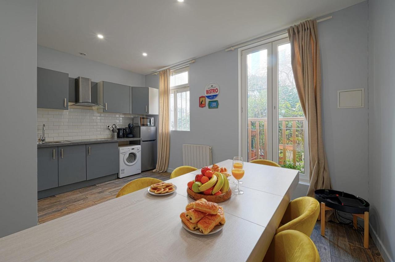 Apartment Huge 2 Floor With Unique Games & Theatre *