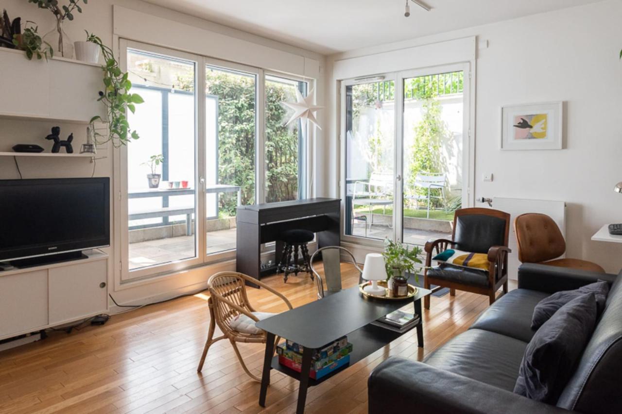 Spacious T3 Of 83 M2 With Garden * Paris