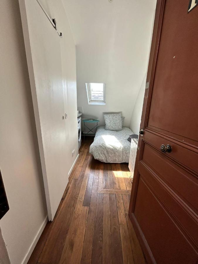 Apartment Saint-lazare - Studio Paris