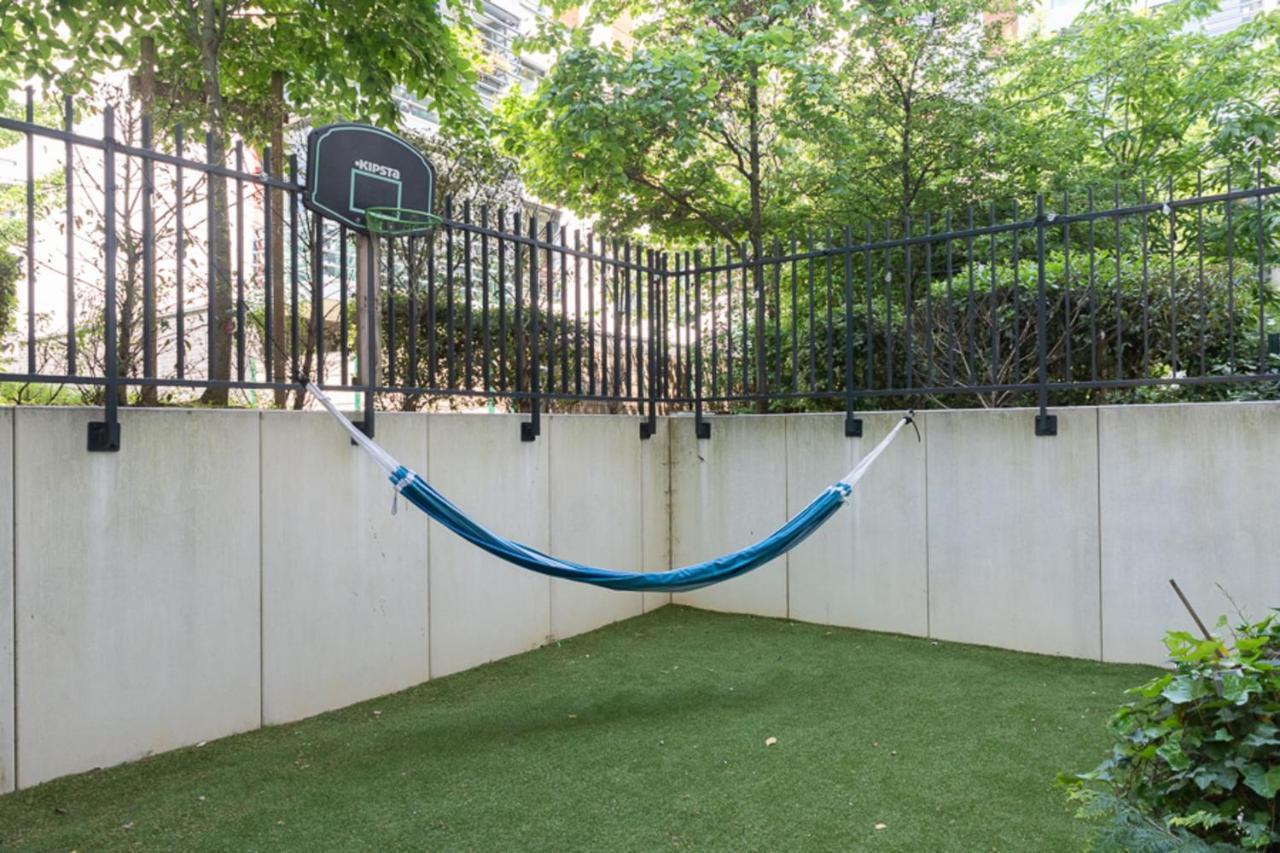 Spacious T3 Of 83 M2 With Garden * Paris