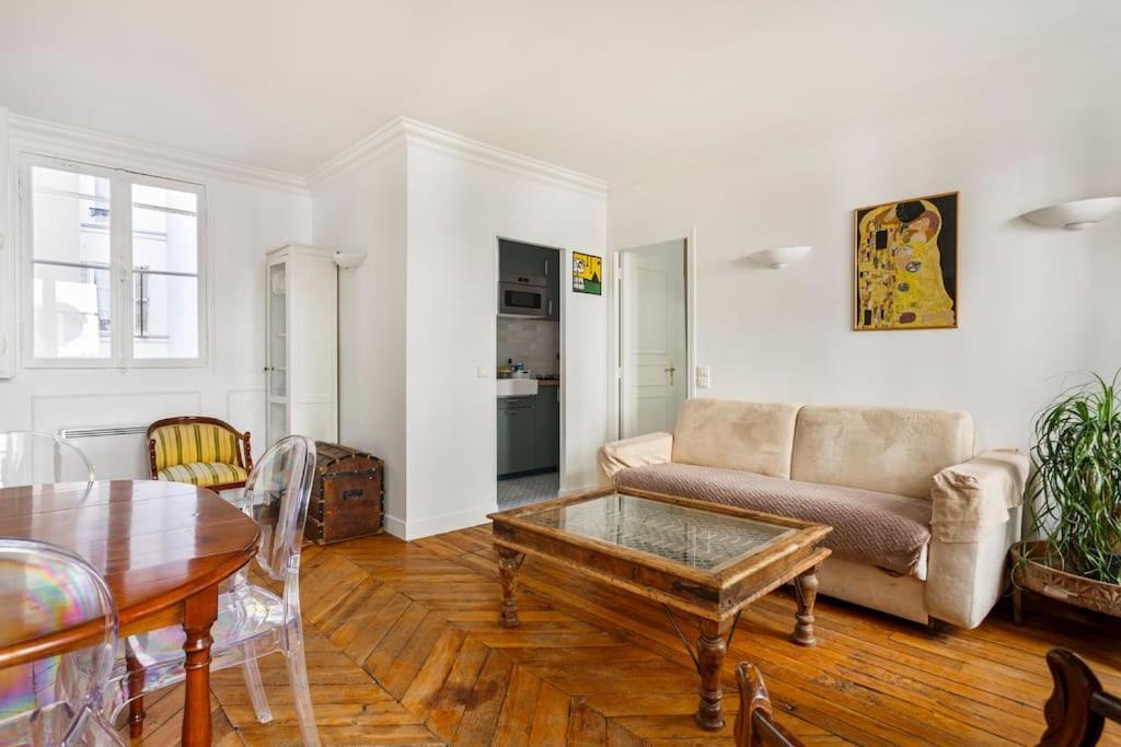 Apartamento Haussmannien Place De L Etoile *