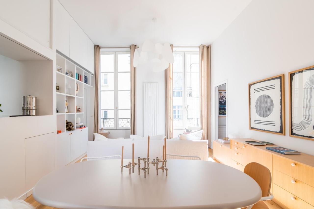 Apartment Veeve - Wondrous In White