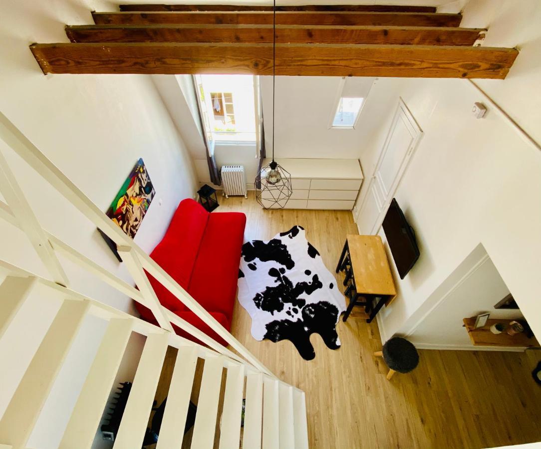 Apartment Direct Views Of Eiffel Tower & Sacre-coeur From Mezzanine - 10 Mins To Center *