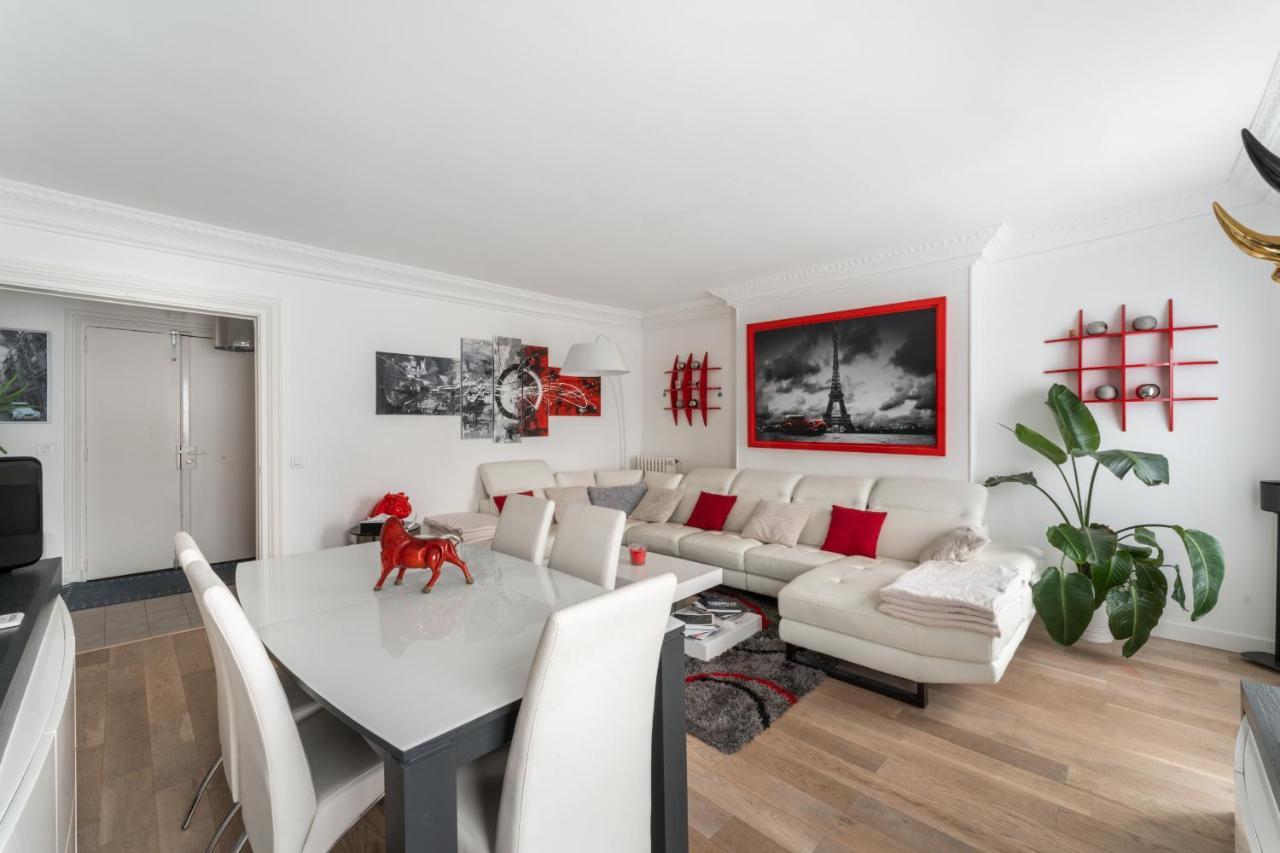 Apartment Haussmannien - Dernier Etage *