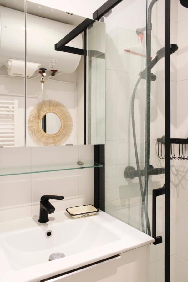 Bright 30 M Fully Renovated In 3rd Appartement