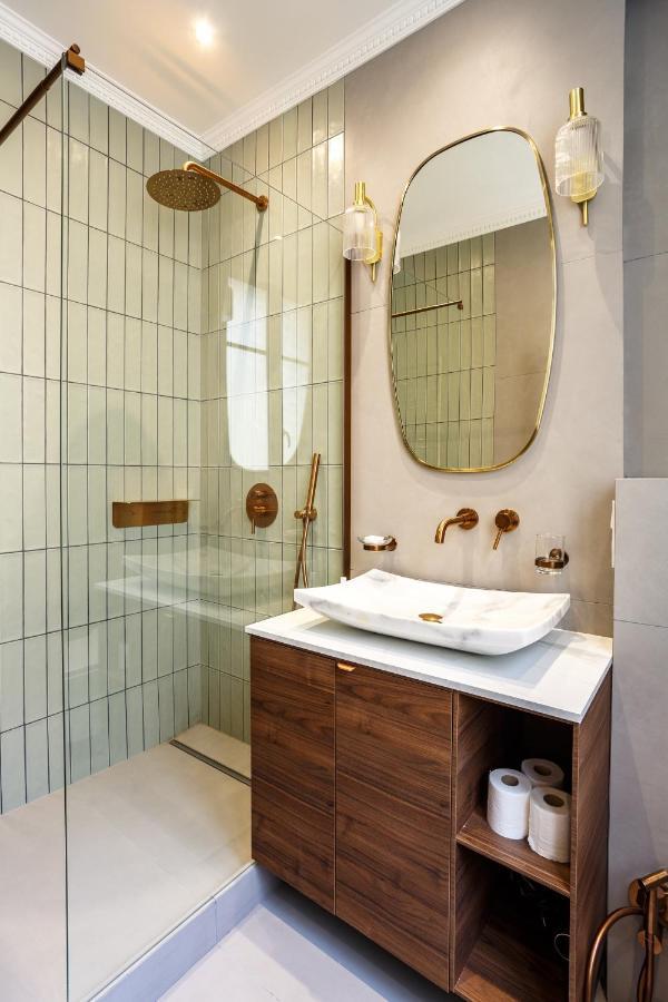 Apartment The Eiffel Tower Cosy Nest Paris