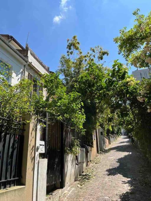 Full Equiped House With Garden Hébergement de vacances