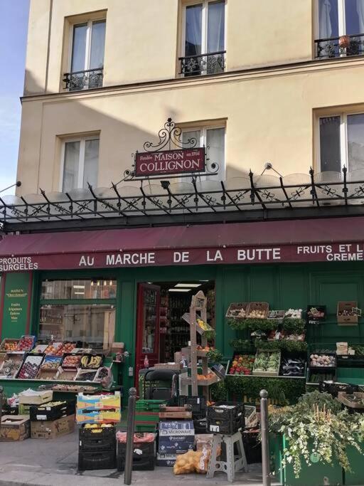 Apartamento Avec Vue Exceptionnelle A Montmartre. Paris