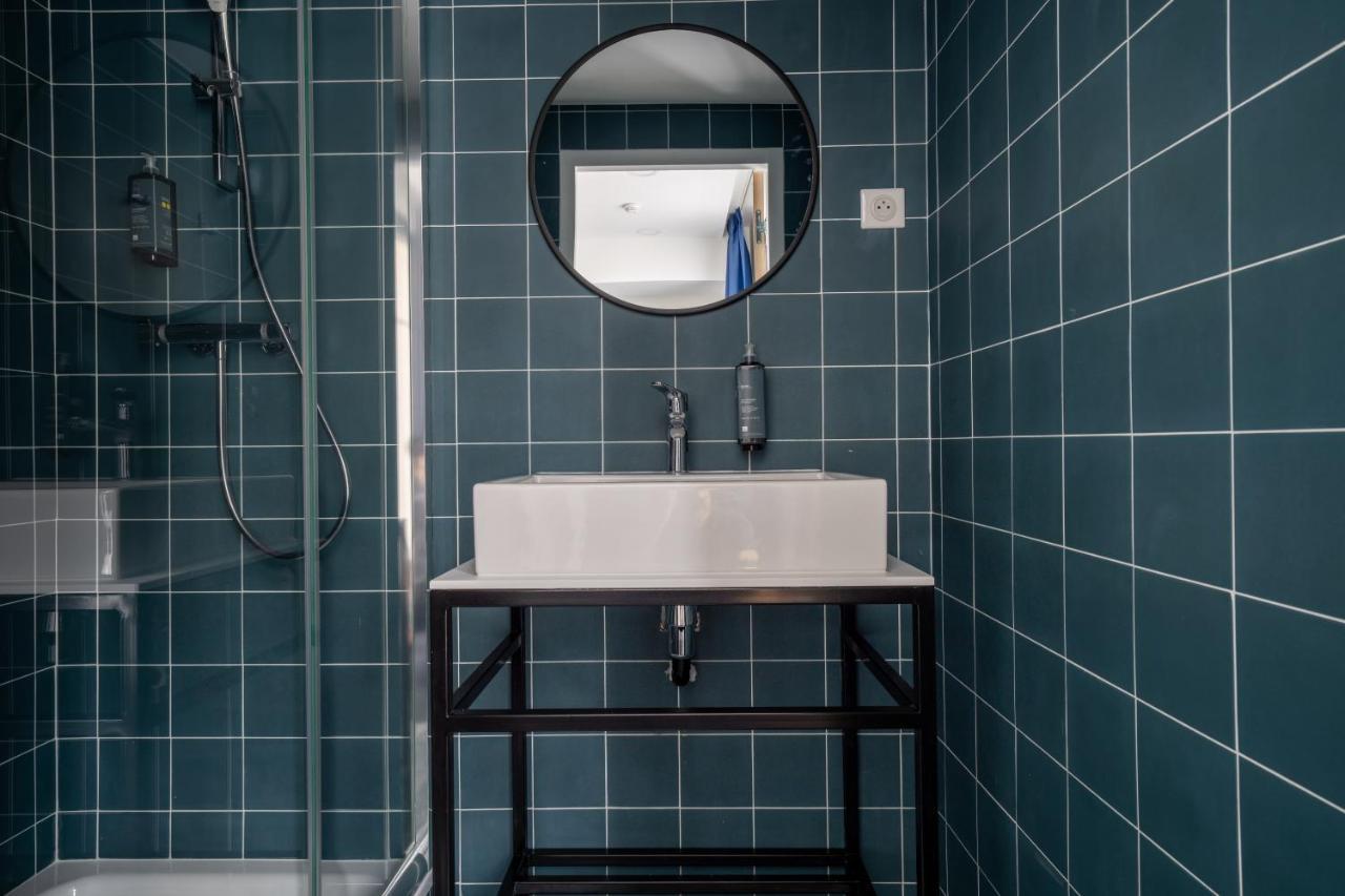 Beau M Hostel Paris