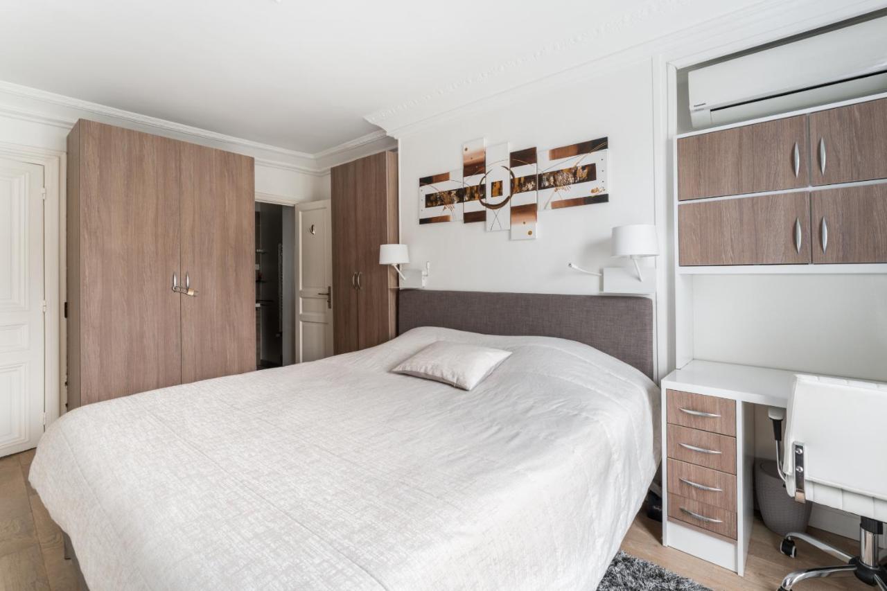Haussmannien - Dernier Etage Apartment Paris