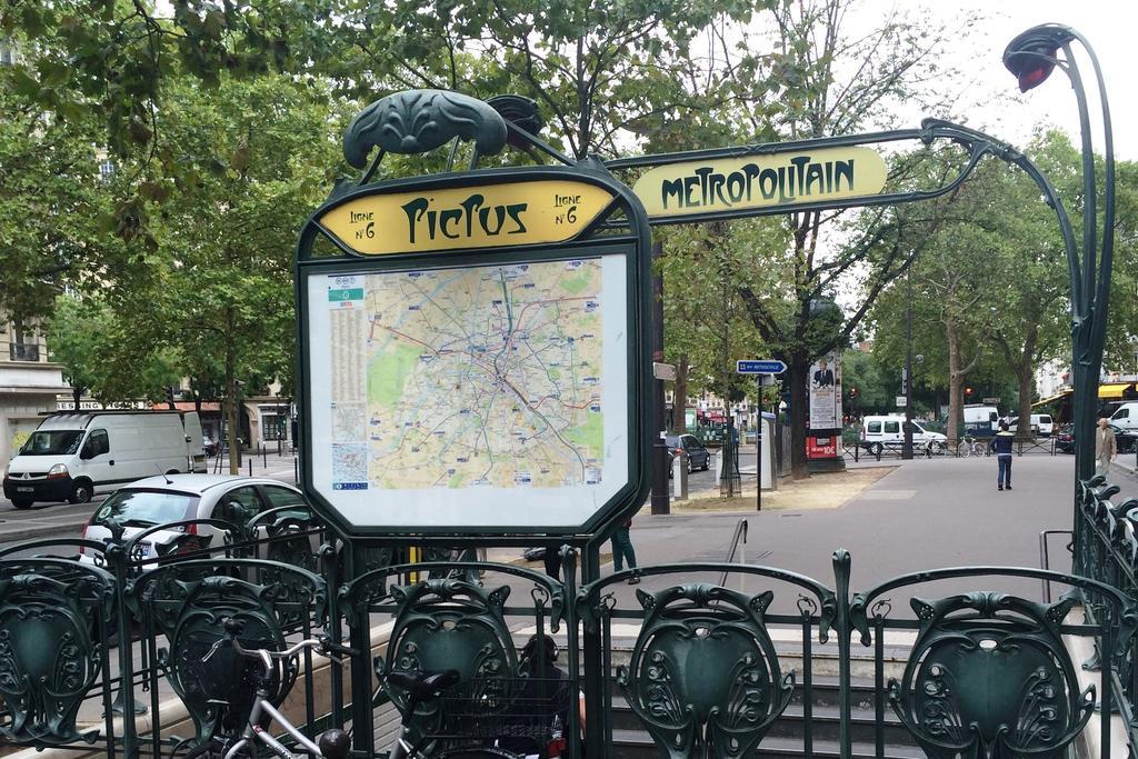 Du Printemps Paris