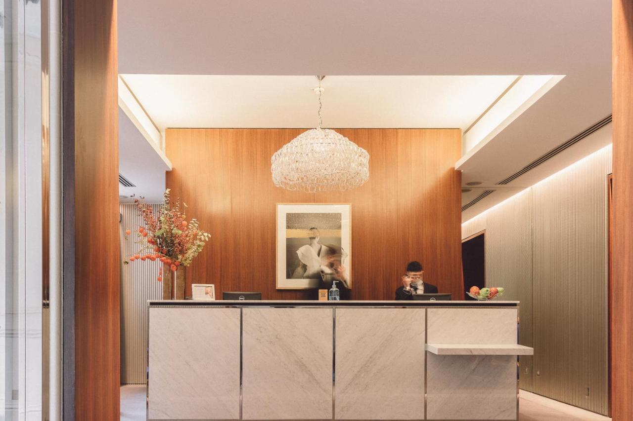 De Sers Champs Elysees 5* Paris