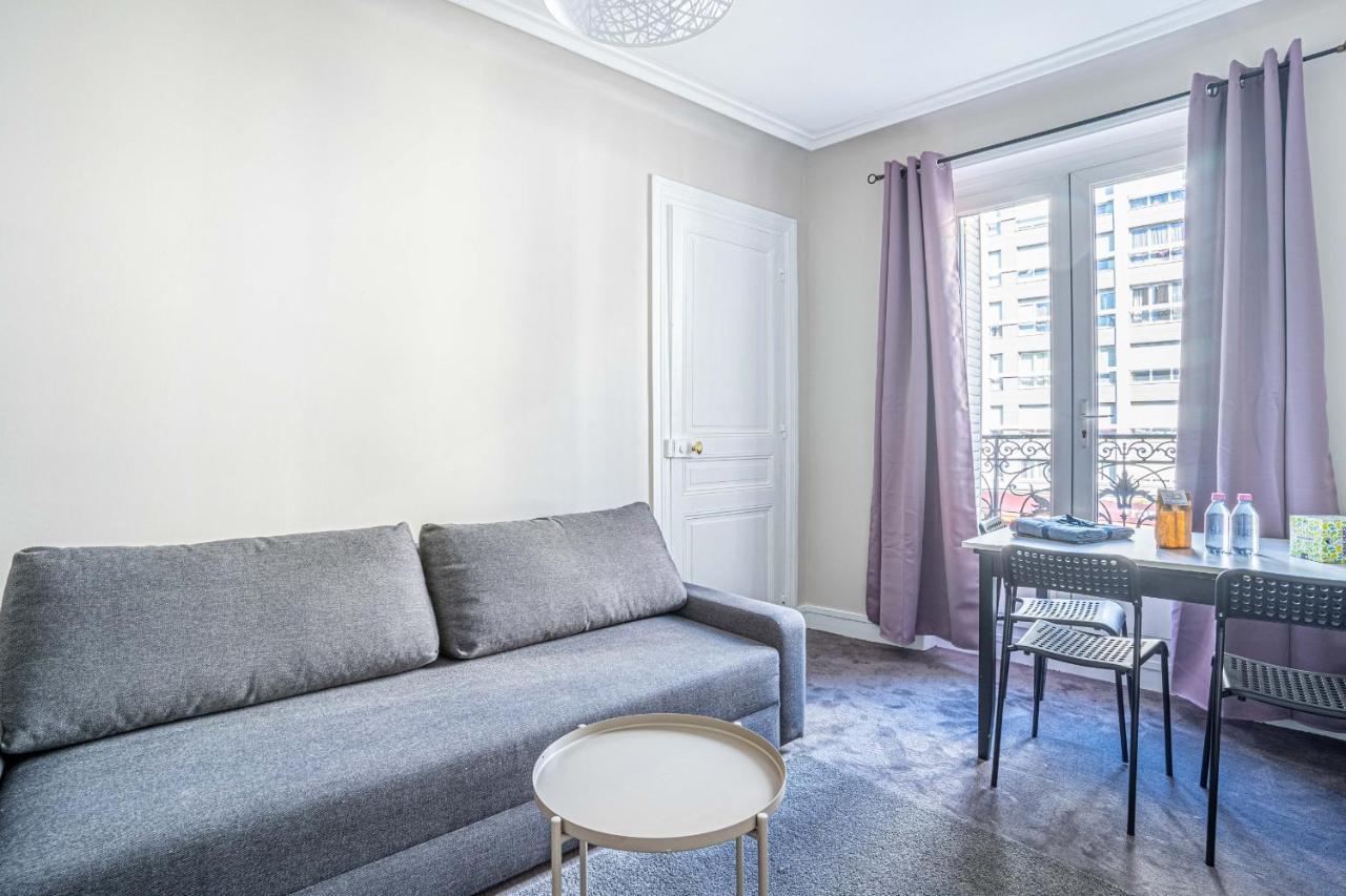 20 - Urban Design Flat Pere Lachaise * Paris