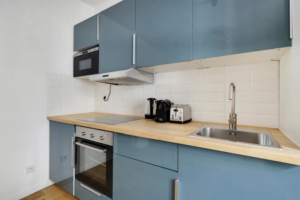 Pick A Flat's In Batignolles - Rue Truffaut Paris